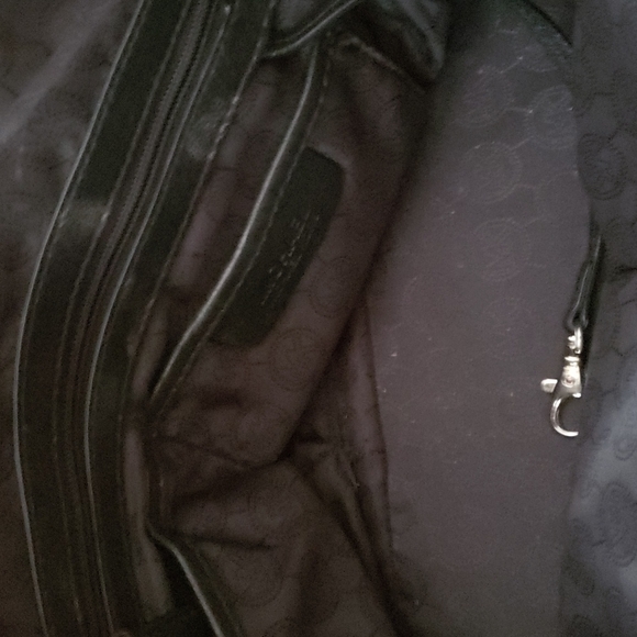 Michael Kors handbag - Picture 4 of 6